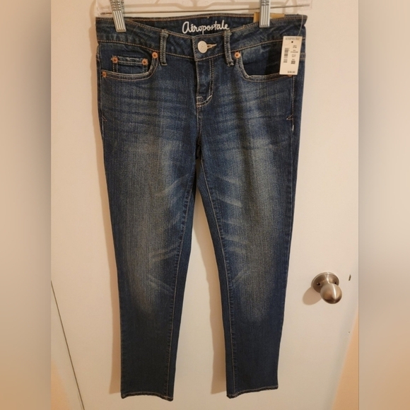 Aeropostale Skinny Bayla Low Rise Jeans NWT 27W x 30L Msrp $40 - Picture 1 of 7